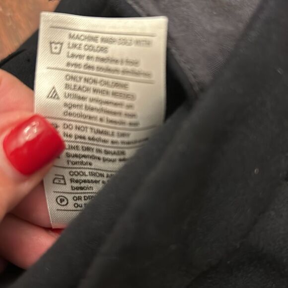 Vince black skinny unhemmed pants Size 4 EUC - Picture 10 of 10